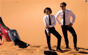 Men in Black: International ft. Tessa Thompson as Agent M & Chris Hemsworth as Agent H